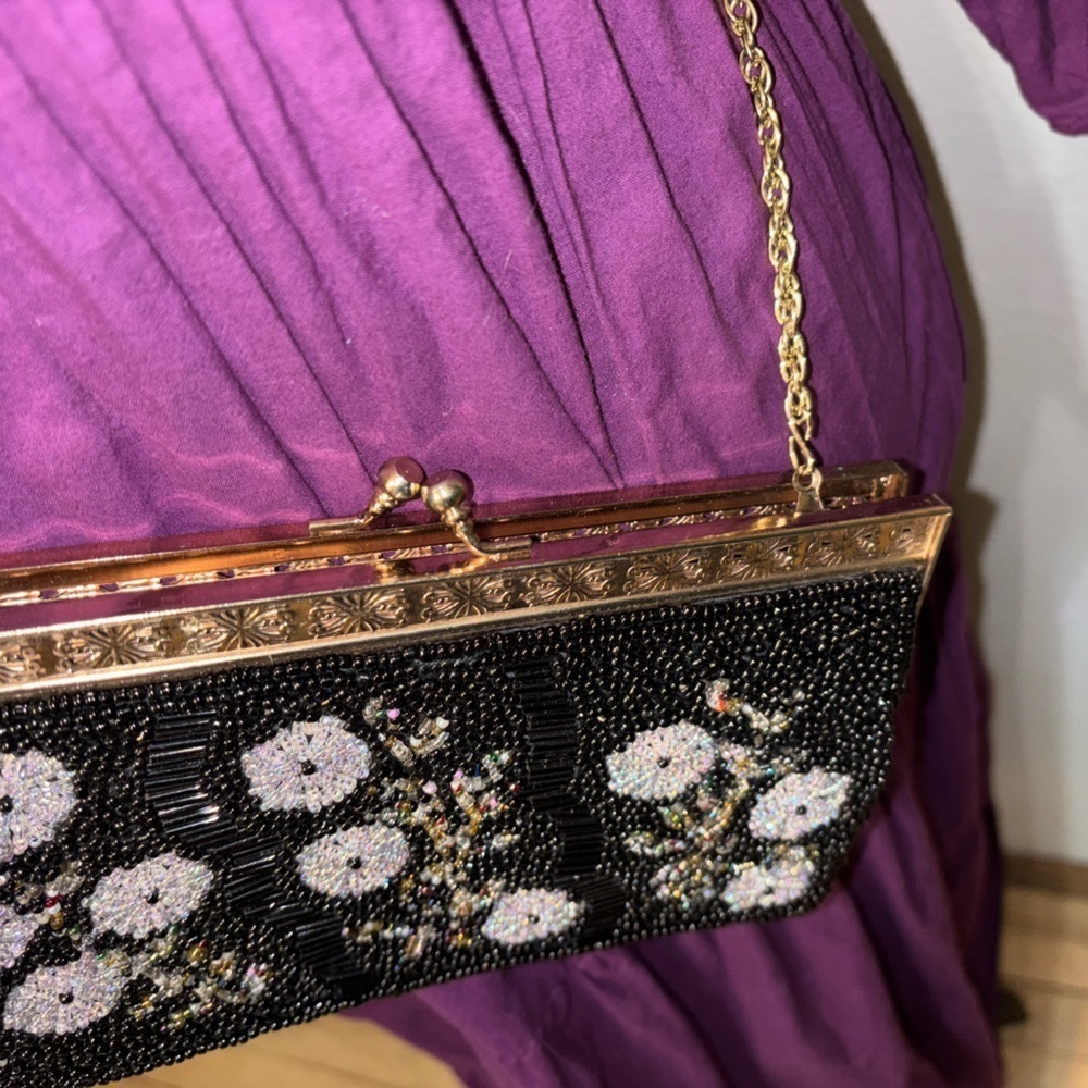 🔥Rare Vintage🔥 Stunning Mid Century Floral Glass Beaded Evening Clutch Purse - Picture 3 of 10